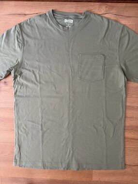 Duluth Trading Co Sage Green Short-Sleeve Pocket Tee Longtail Tall 100% Cotton